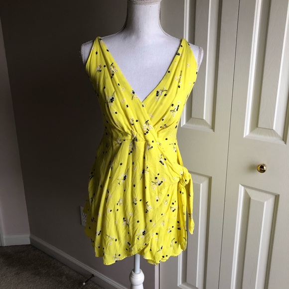 NWT Free People Tango at Night Yellow Romper - Picture 5 of 10
